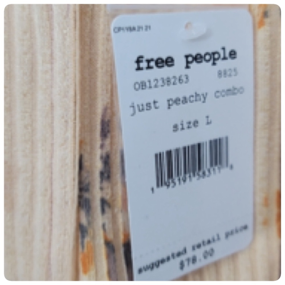 Free People LAYER ME HENLEY TOP NWT - Picture 16 of 16
